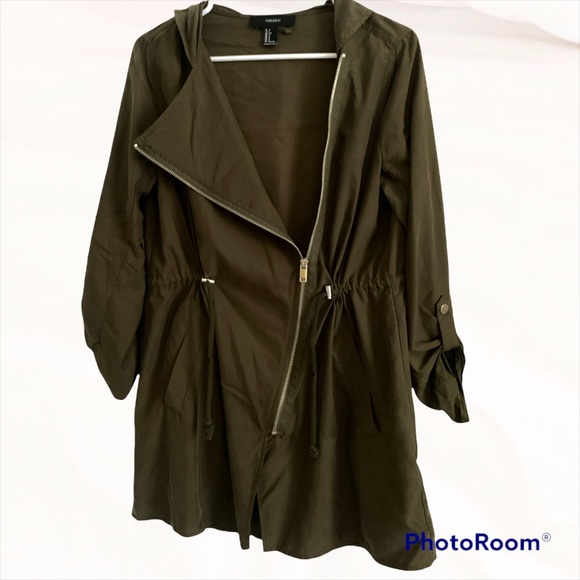 Forever 21 Jackets & Blazers - Women’s Military Lightweight Jacket Size S